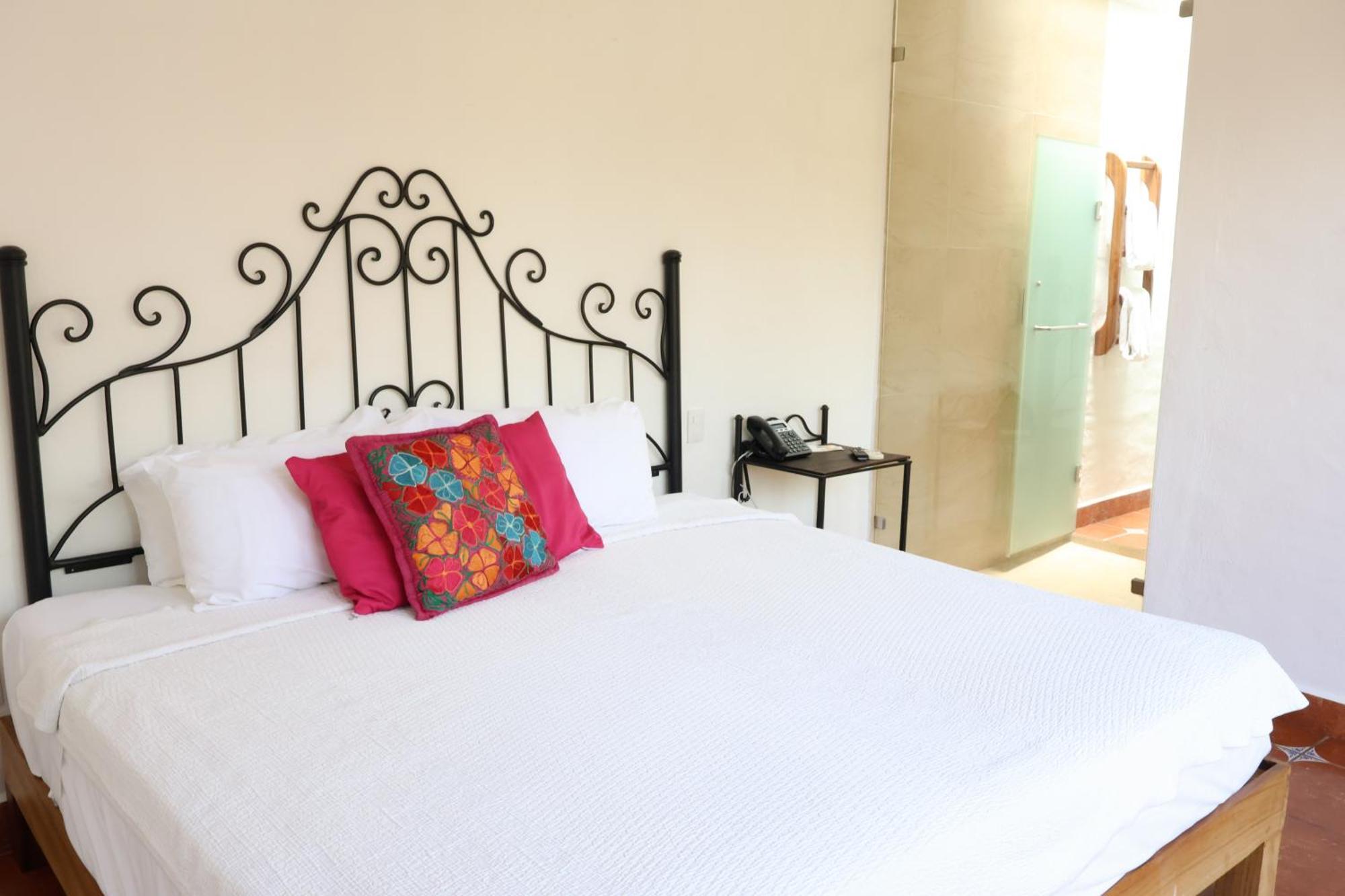מלון Casa Loteria -Pueblito Sayulita- Colorful, Family And Relax Experience With Private Parking And Pool מראה חיצוני תמונה