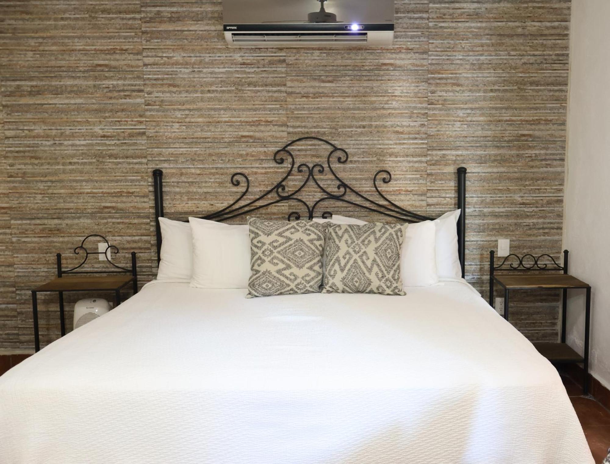 מלון Casa Loteria -Pueblito Sayulita- Colorful, Family And Relax Experience With Private Parking And Pool מראה חיצוני תמונה